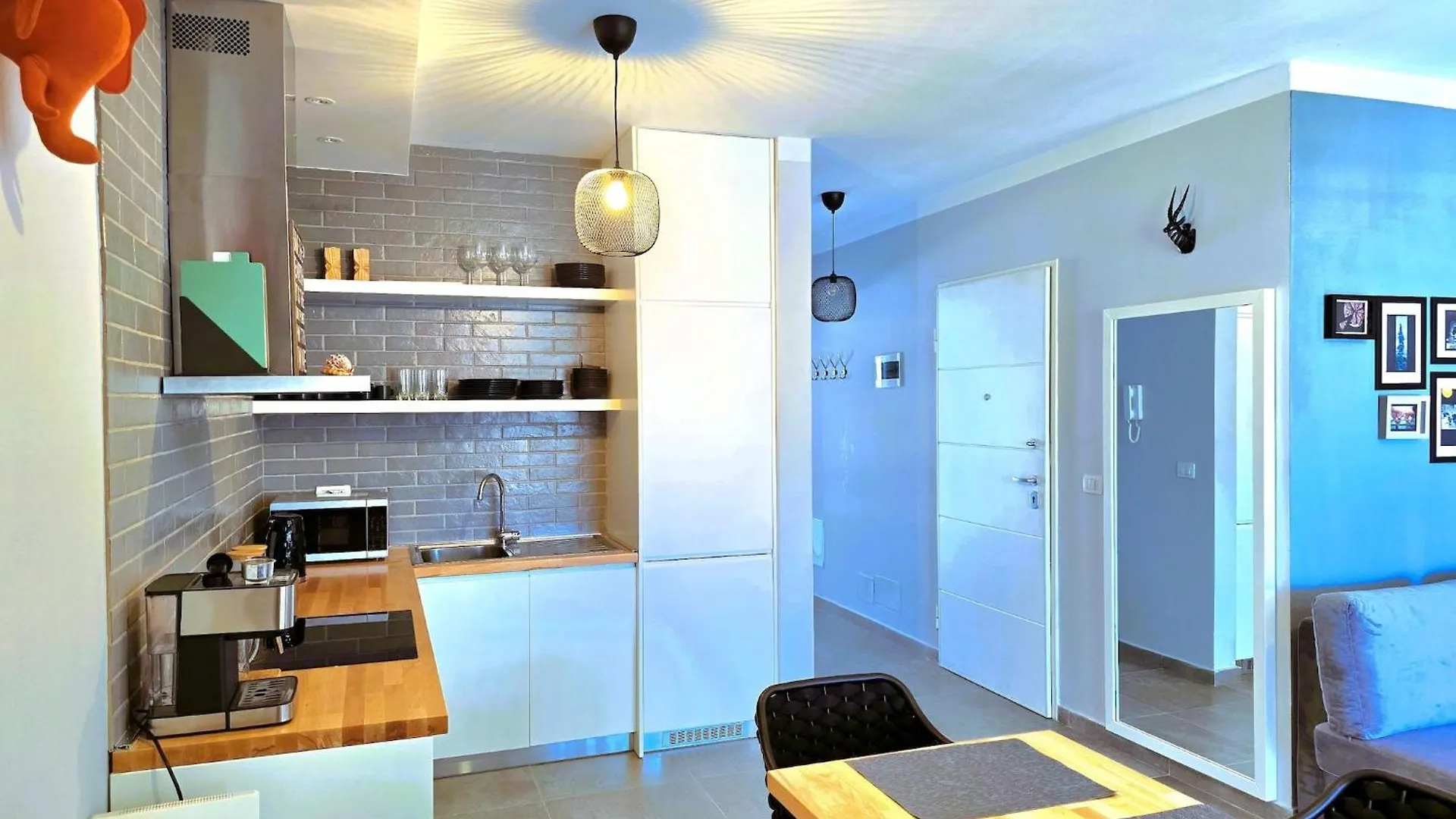 Stylish Apartment For Four Guests Plazhi San Pietro